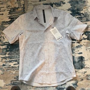 Lululemon Polo Shirt,Size Medium